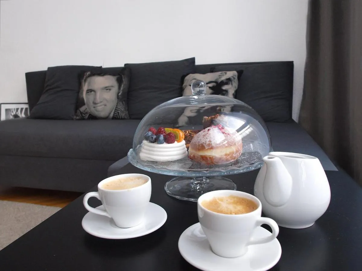 Apartament Rondo Onz Warsaw Apartment